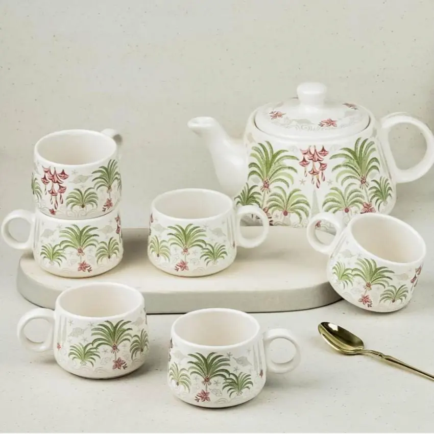 SOMNY floral ceramic tea set with matching cups and teapot